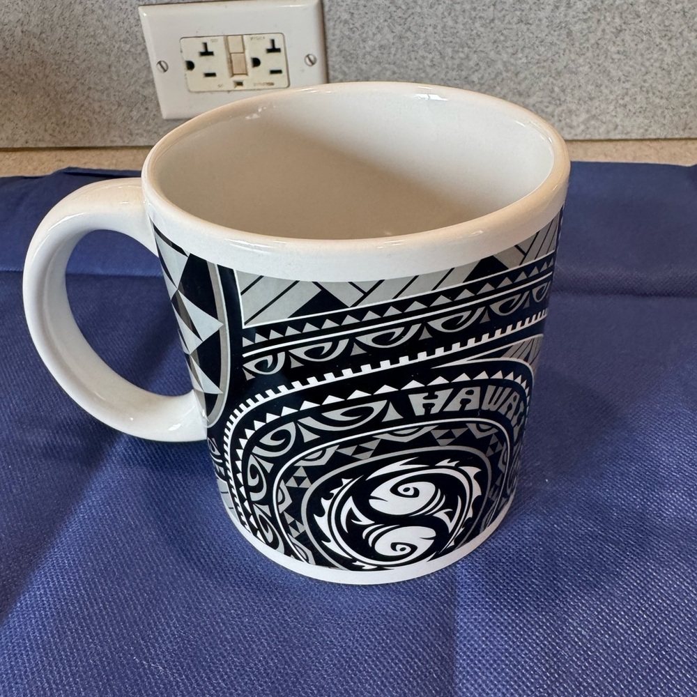 Hawaiian Tribal Fish Hooks Mug Coffee Cup Polynesian Hawaii Natural Stoneware